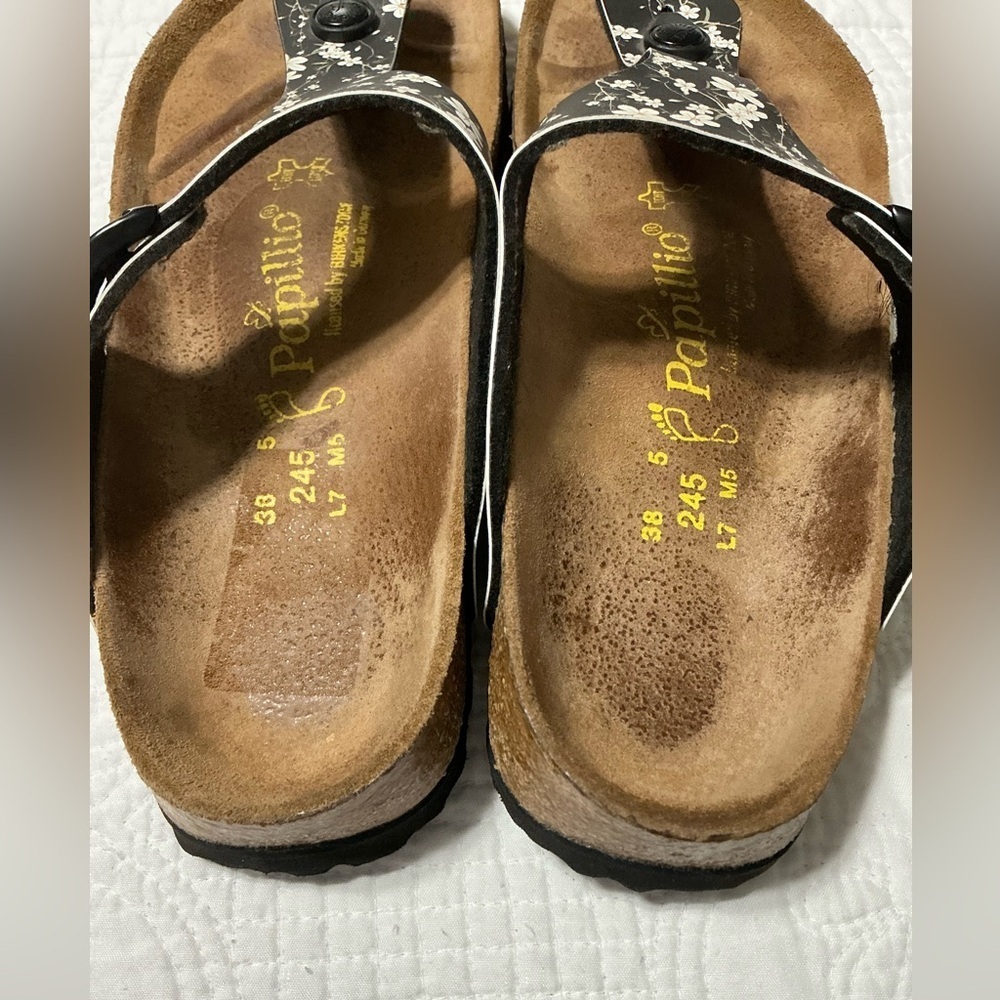 Papillio by Birkenstock Gizeh floral print black & white Sandal Euro 38 US 7 - Picture 4 of 12
